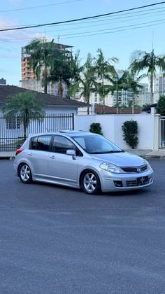 NISSAN TIIDA 1.8 SL 16V FLEX 4P MANUAL